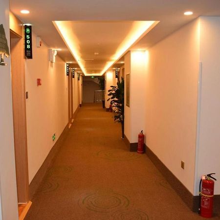 Greentree Inn Zhengzhou Xinzheng City Longhu Town Xiangyun Road Express Hotel Екстериор снимка