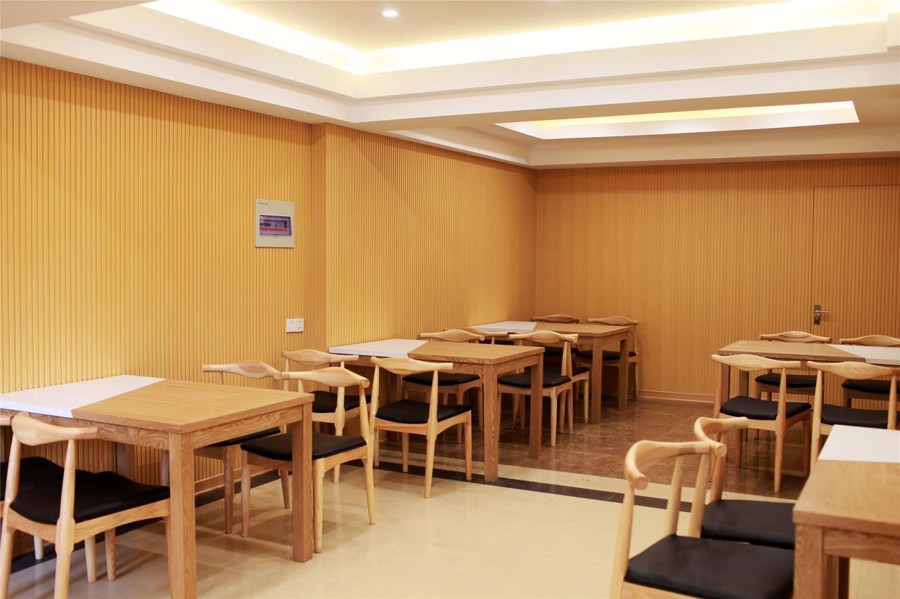 Greentree Inn Zhengzhou Xinzheng City Longhu Town Xiangyun Road Express Hotel Екстериор снимка