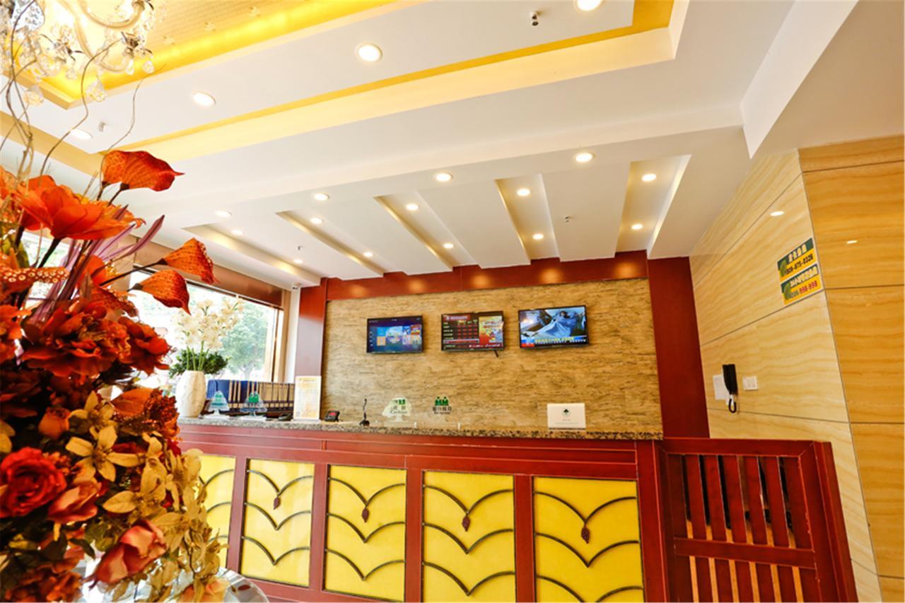 Greentree Inn Zhengzhou Xinzheng City Longhu Town Xiangyun Road Express Hotel Екстериор снимка